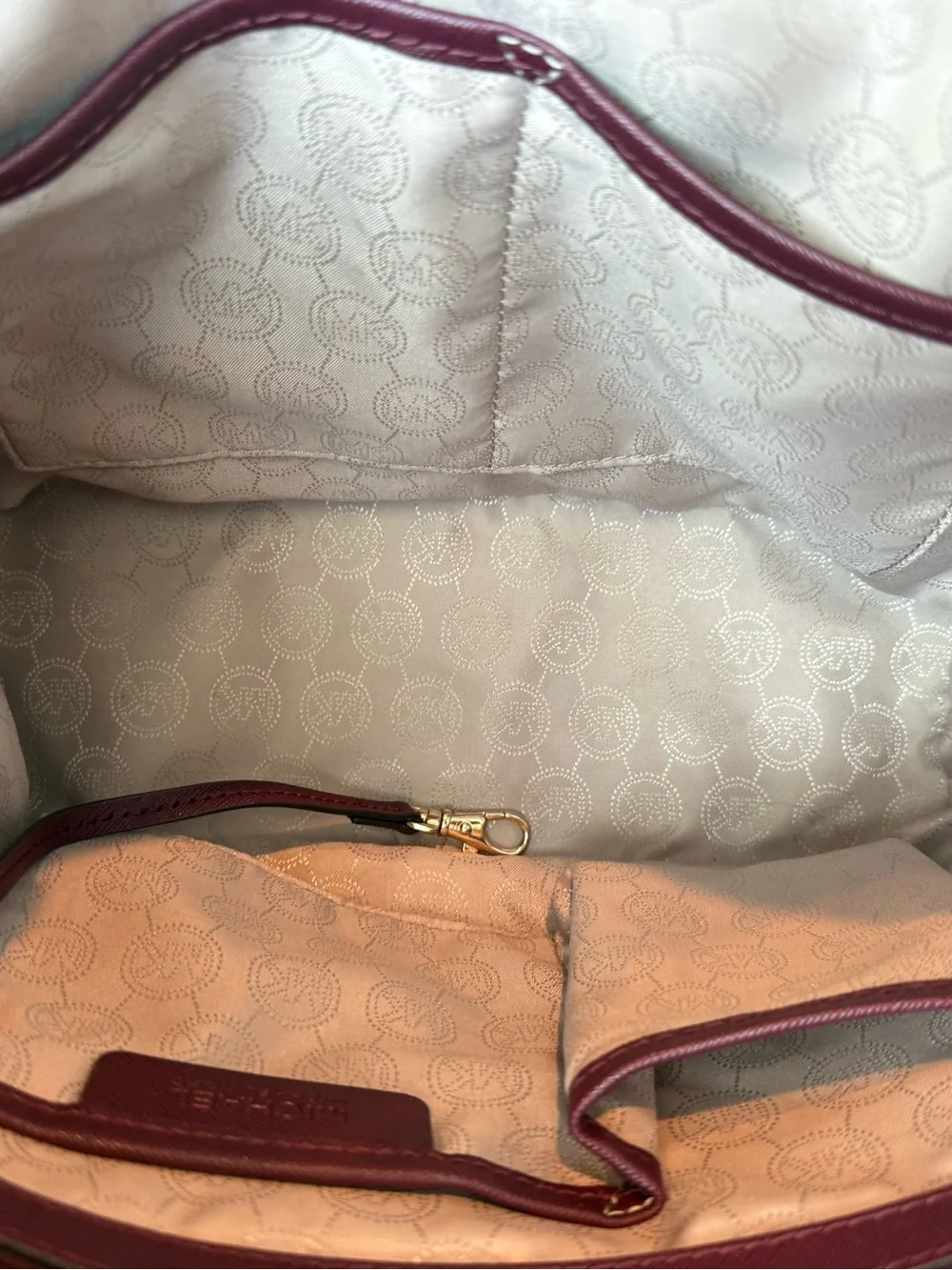 Michael Kors Charlotte Saffiano Top Zip Tote Bag